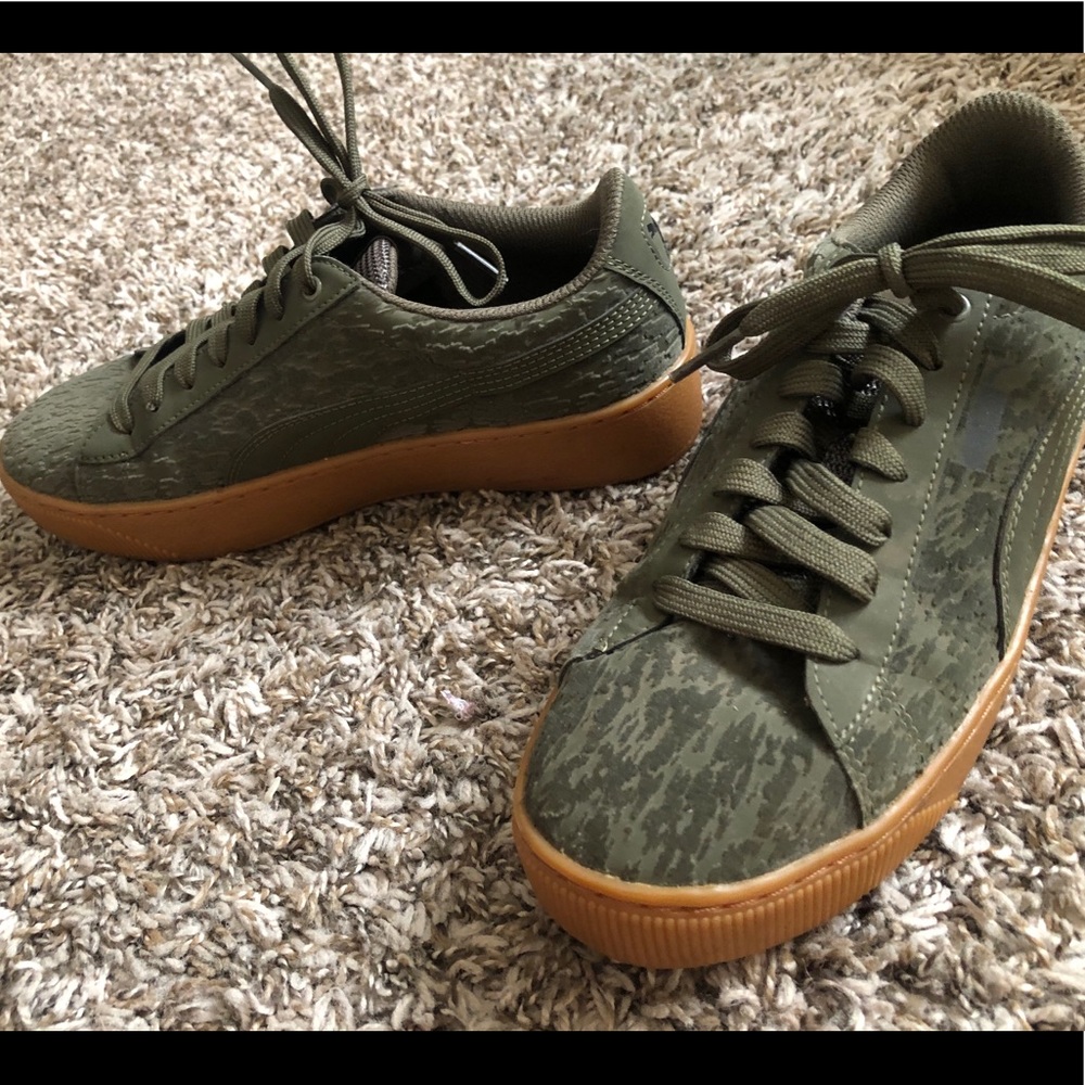 shoes puma brand new!